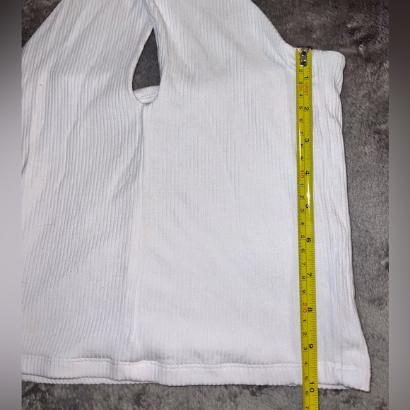 Aritzia Wilfred Halter top Size small! - Picture 3 of 3